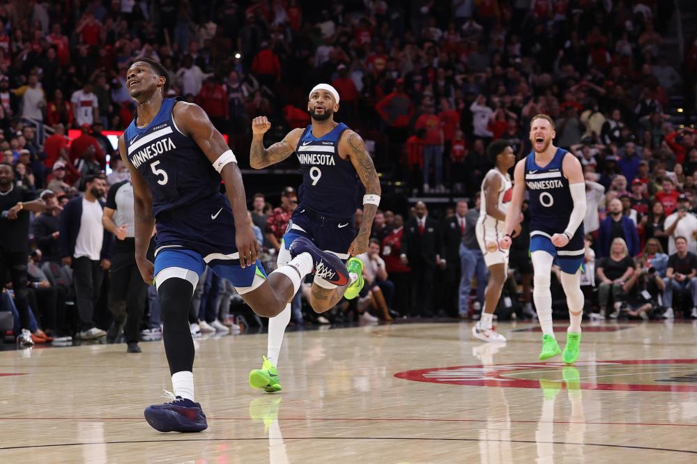 以保证篮下 以保证篮下